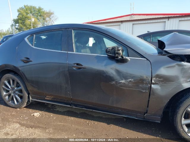 JM1BPAJM8K1134666 Mazda MAZDA3