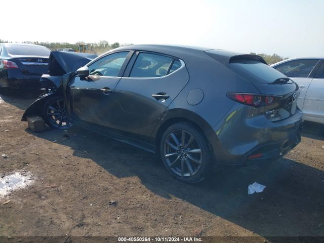 JM1BPAJM8K1134666 Mazda MAZDA3