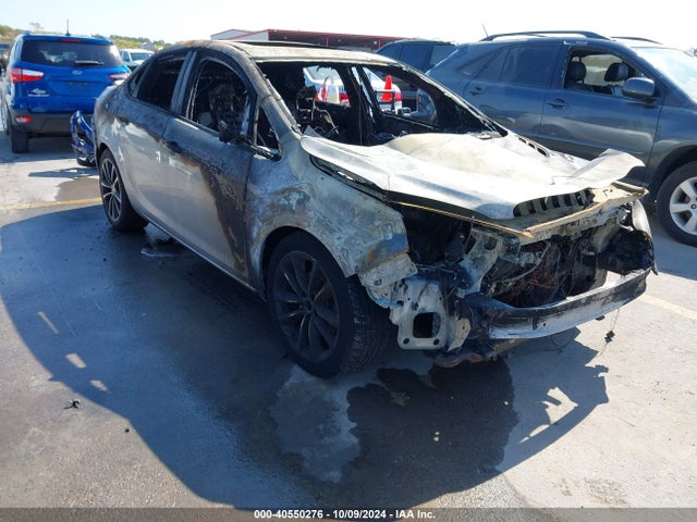 1G4PR5SK2H4105395 Buick Verano Sport Touring