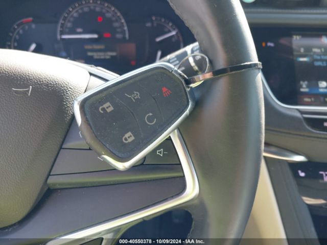 1GYKNDRS1JZ128082 Cadillac XT5 LUXURY