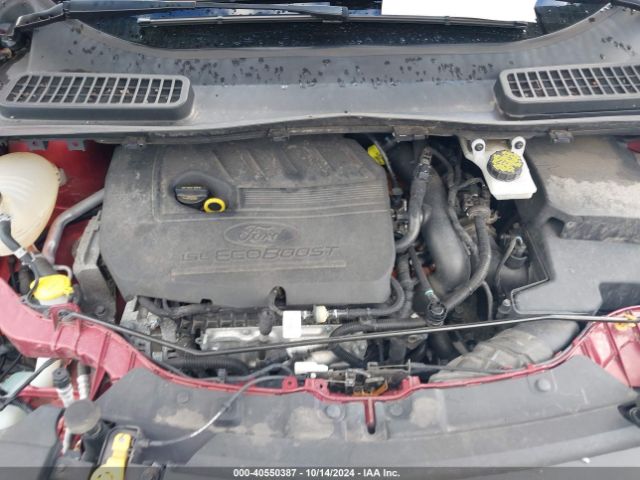 1FMCU0GDXHUE57098 Ford ESCAPE SE