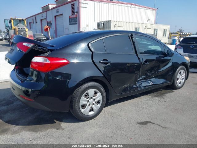 KNAFK4A67F5426047 KIA FORTE LX