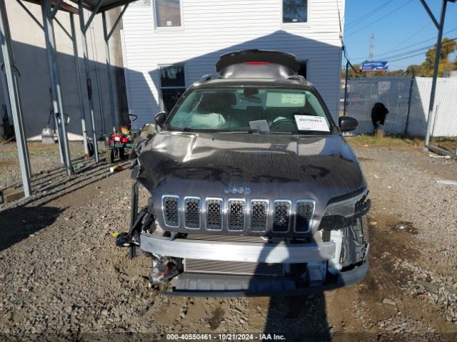 1C4PJMLB1KD101186 Jeep Cherokee Latitude Plus 4x4