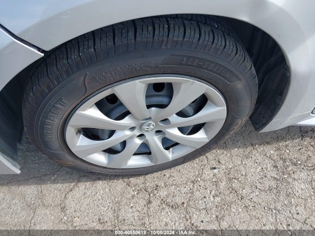 Toyota COROLLA LE 2020 5YFEPRAEXLP065772 Image 12