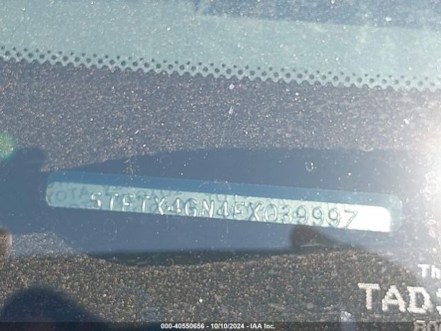 5TFTX4GN4FX039997 Toyota Tacoma Prerunner