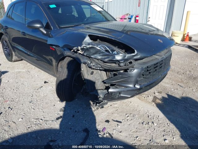 2017 PORSCHE MACAN WP1AA2A52HLB09446 Photo 5