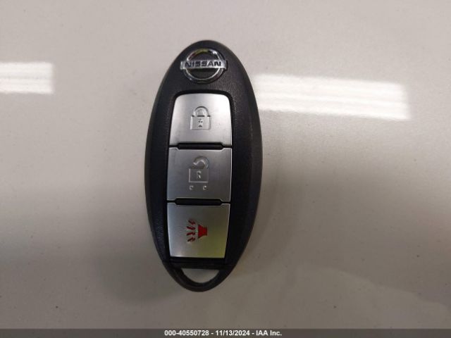 JN1BJ1CR1HW106197 Nissan Rogue Sport Sv