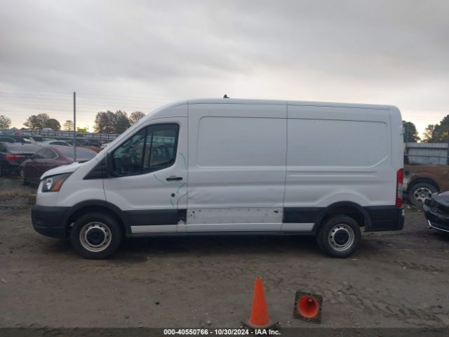 1FTBR1C82NKA70567 Ford Transit-250 Cargo Van