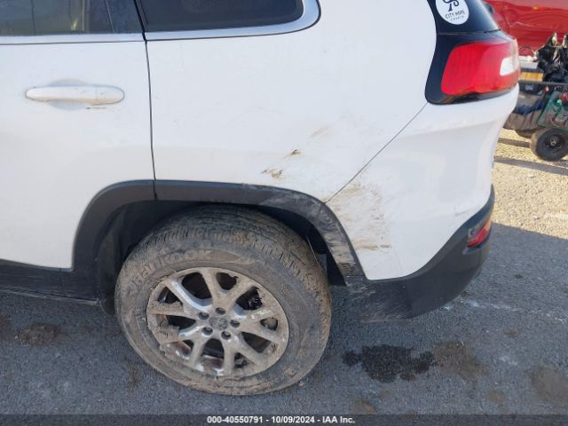 1C4PJMCB8HW625366 Jeep Cherokee Latitude 4x4