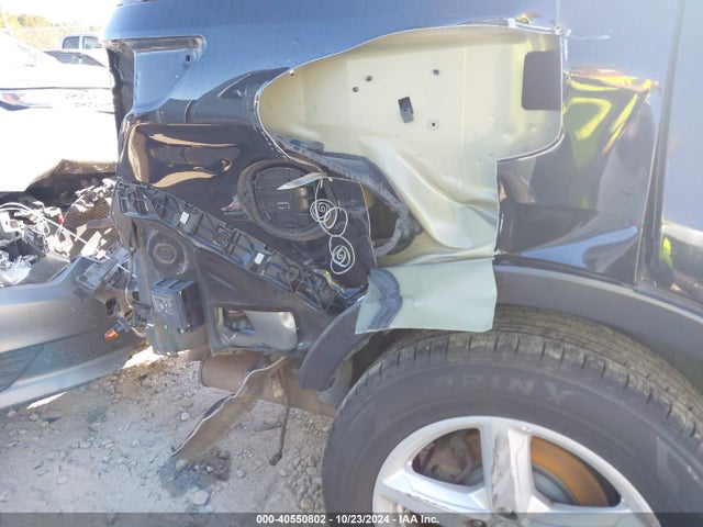 Ford EXPLORER XLT 2019 1FM5K7D8XKGB26378 Image 6