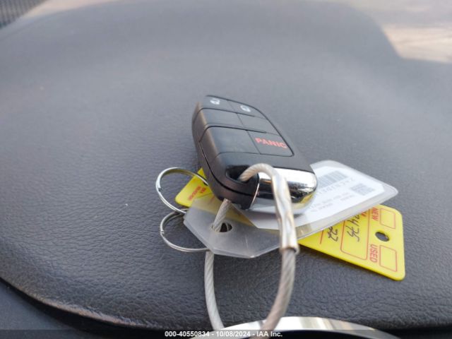 ZACNJDE12NPN82354 Jeep Renegade Altitude 4x4