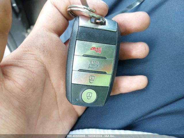5XYPK4A51KG534230 KIA Sorento 3.3l Sx