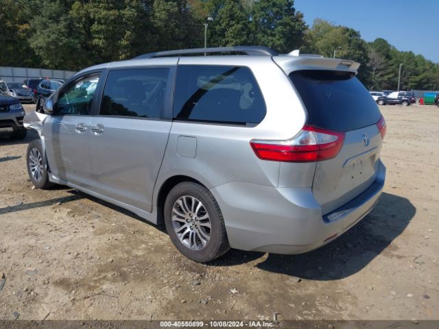 5TDYZ3DCXKS987964 Toyota Sienna Xle 8 Passenger