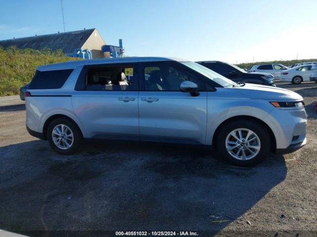 KNDNB4H39N6058599 KIA Carnival Mpv Lx Seat Package