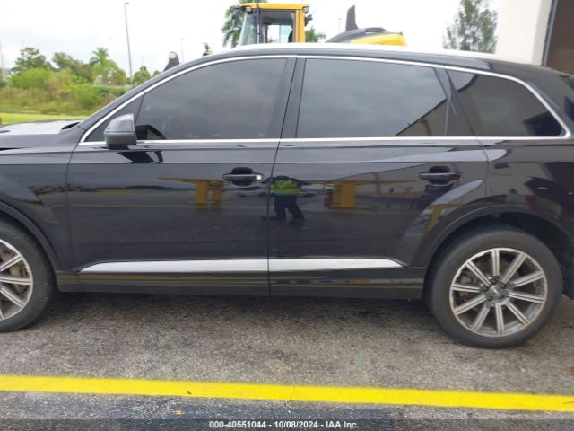 WA1LAAF79HD025935 Audi Q7 3.0t Premium