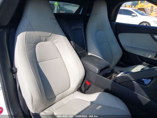 SAJWA6E77E8K07527 Jaguar F-Type
