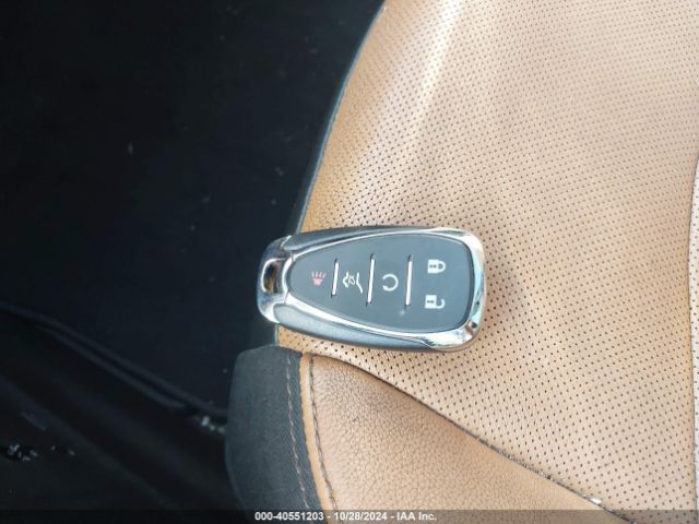 3GNAXVEV6JS628907 Chevrolet Equinox Premier