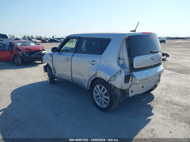 KIA SOUL + 2018 KNDJP3A5XJ7582497 Image 6