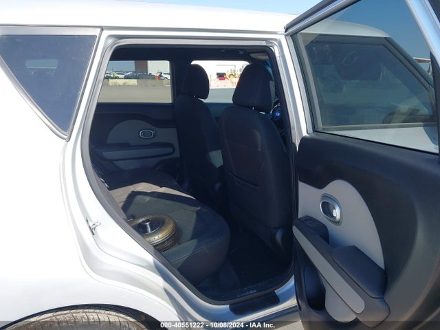 KIA SOUL + 2018 KNDJP3A5XJ7582497 Image 8