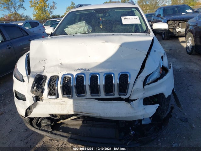 1C4PJMCS7HW530202 Jeep Cherokee Latitude 4x4