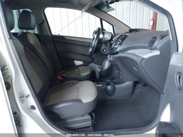 Chevrolet Spark 2lt Auto 2014 KL8CF6S95EC435041 Image 16