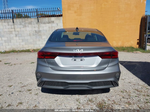 KIA Forte Lxs 2024 3KPF24AD0RE761452 Image 16