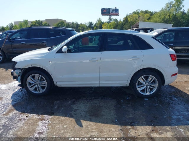WA1BCCFS9JR012505 Audi Q3 2.0t Premium/2.0t Sport Premium