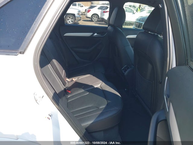 WA1BCCFS9JR012505 Audi Q3 2.0t Premium/2.0t Sport Premium