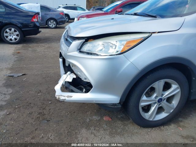1FMCU9G9XEUB67908 Ford ESCAPE SE