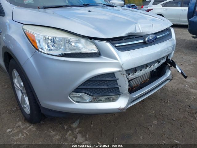 1FMCU9G9XEUB67908 Ford ESCAPE SE
