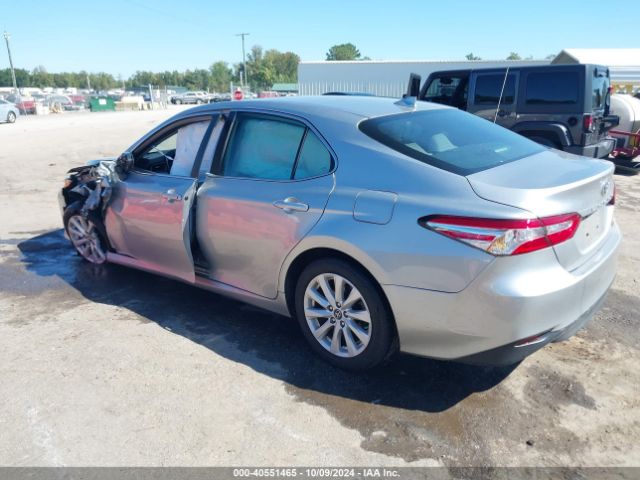 4T1B11HK2KU698104 Toyota CAMRY LE