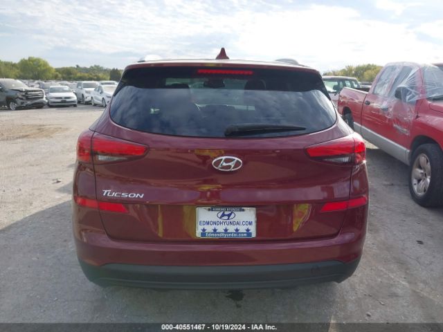 KM8J33A4XKU049647 Hyundai Tucson Value