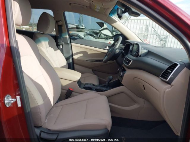 KM8J33A4XKU049647 Hyundai Tucson Value