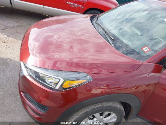 KM8J33A4XKU049647 Hyundai Tucson Value