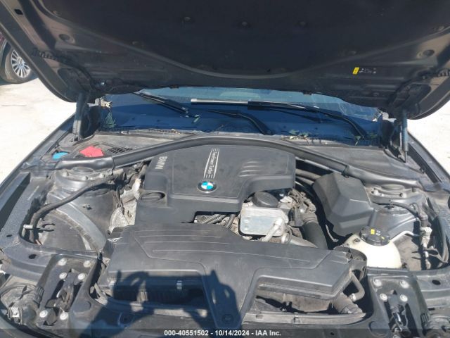 WBA8A9C57HK619798 BMW 320i