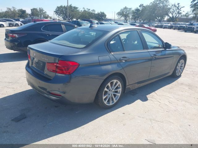 WBA8A9C57HK619798 BMW 320i