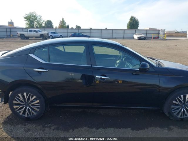 1N4BL4DW0PN339656 Nissan Altima Sv Intelligent Awd