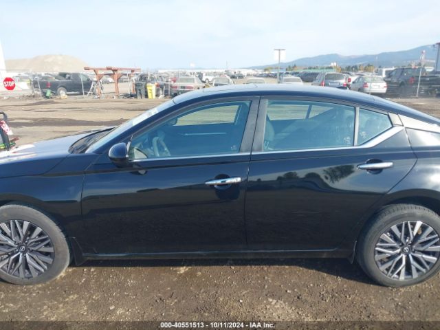 1N4BL4DW0PN339656 Nissan Altima Sv Intelligent Awd