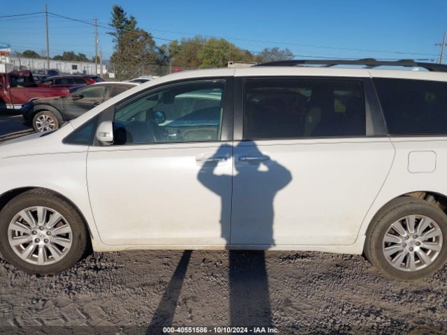 5TDYZ3DC6HS900442 Toyota Sienna Limited Premium 7 Passenger