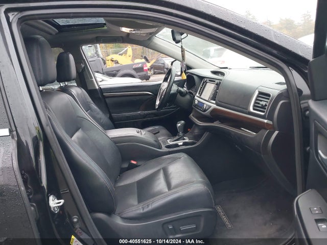 5TDDKRFH0FS100912 Toyota Highlander Limited V6