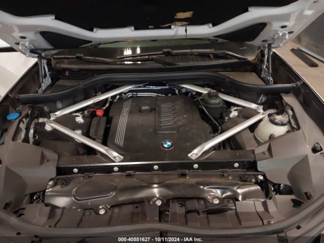 2021 BMW X7 5UXCW2C01M9G75054 Photo 9