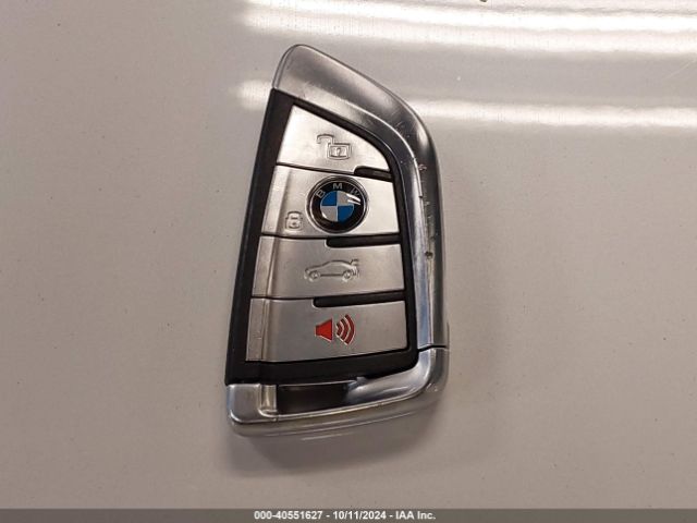 2021 BMW X7 5UXCW2C01M9G75054 Photo 10