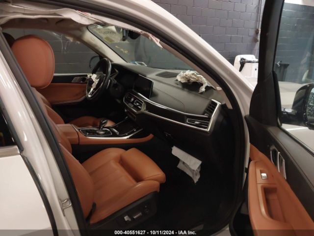 2021 BMW X7 5UXCW2C01M9G75054 Photo 4