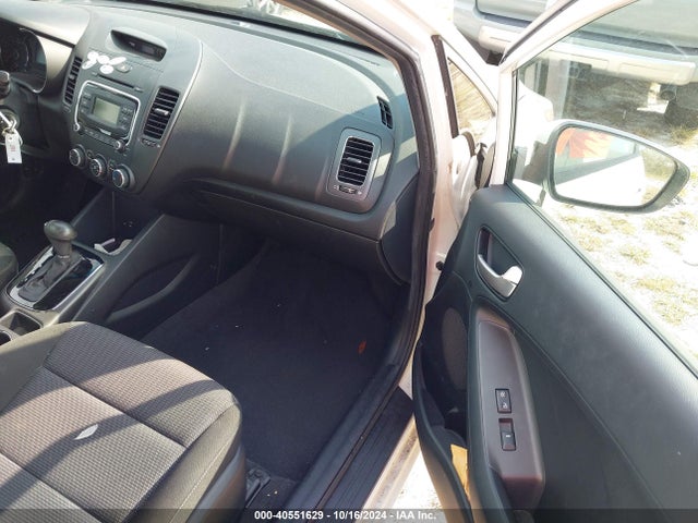 KIA FORTE LX 2017 3KPFK4A70HE101372 Image 5