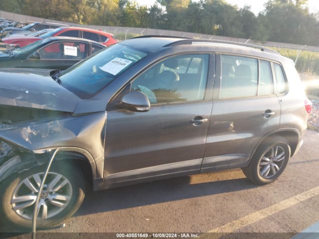 WVGAV7AX8GW502459 Volkswagen TIGUAN S