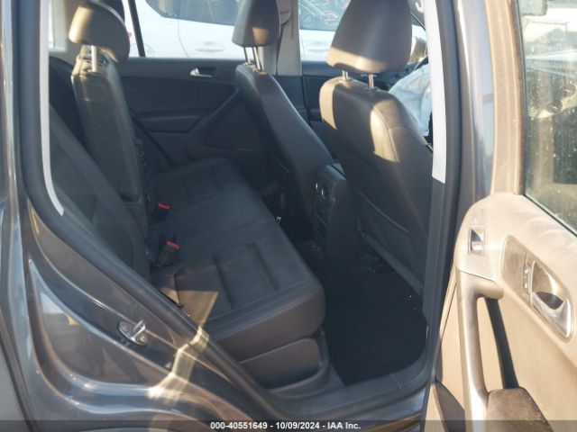 WVGAV7AX8GW502459 Volkswagen TIGUAN S
