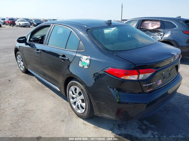 Toyota COROLLA LE 2021 5YFEPMAE8MP225457 Image 3