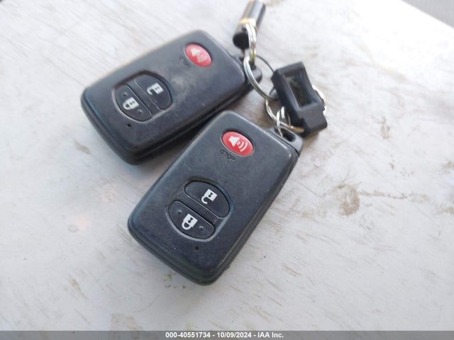 Toyota Prius Two 2014 JTDKN3DU3E0392407 Image 11