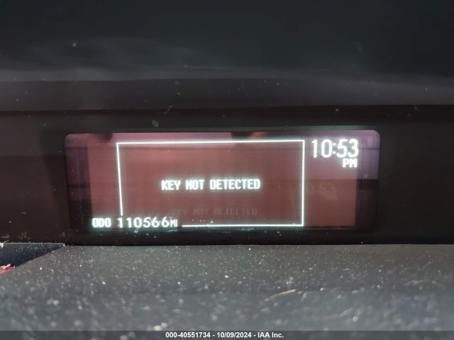 Toyota Prius Two 2014 JTDKN3DU3E0392407 Image 15