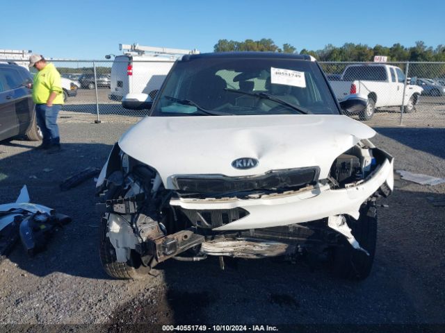 KNDJX3A56F7191743 KIA Soul !